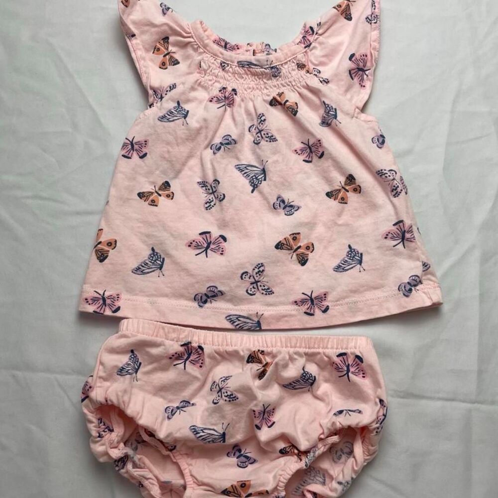 Carters Baby girls Butterfly set in pink